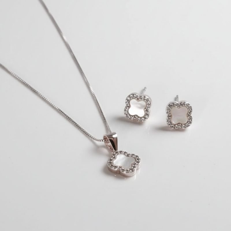 Conjunto Trevo Madrepérola - Prata 925